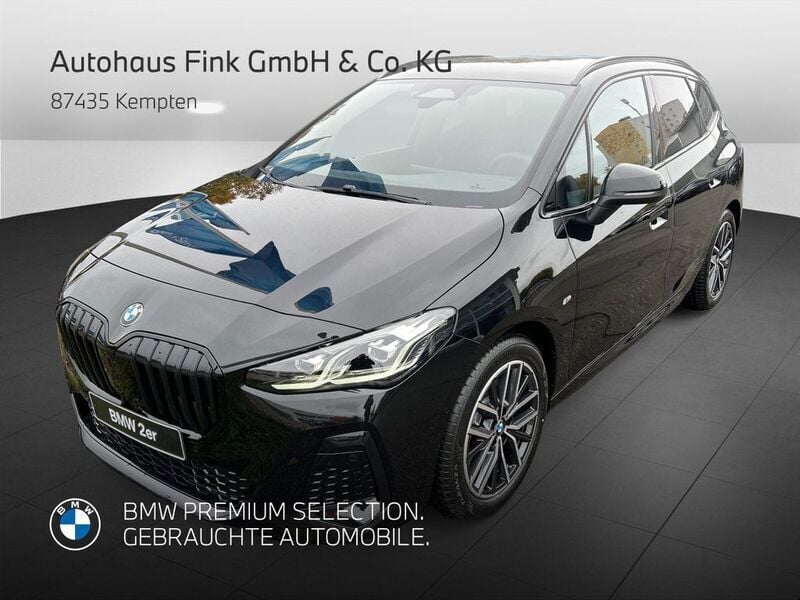 Black sapphire Gebraucht 2024 BMW 223 Active Tourer M Sport Van / Kleinbus | 40.990 € (Etwas zu teuer) - Bild 1/4