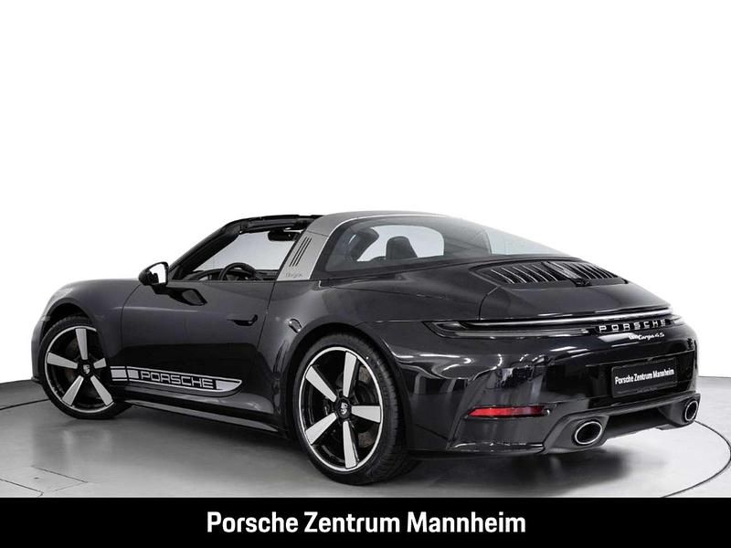 Neu Porsche 992 480 PS (353 kW) 2025 Schwarz Coupé