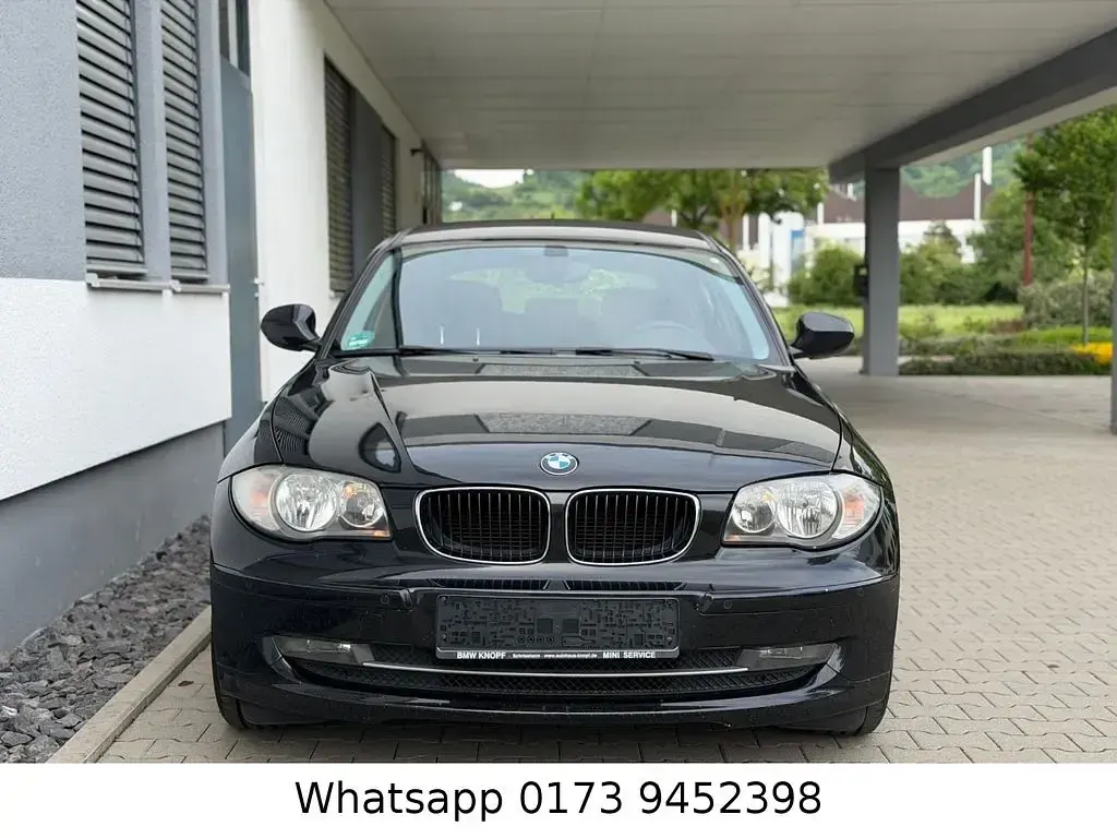 Używany BMW 118 Sport Line 143 KM (105 kW) 2011 Czarny Hatchback