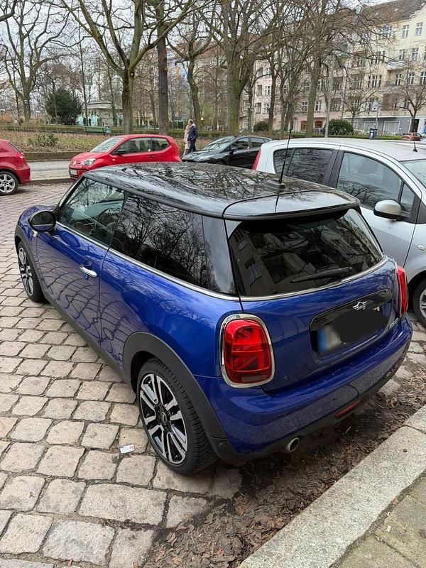 Gebraucht Mini Cooper Sport 136 PS (100 kW) 2018 Schwarz Kleinwagen