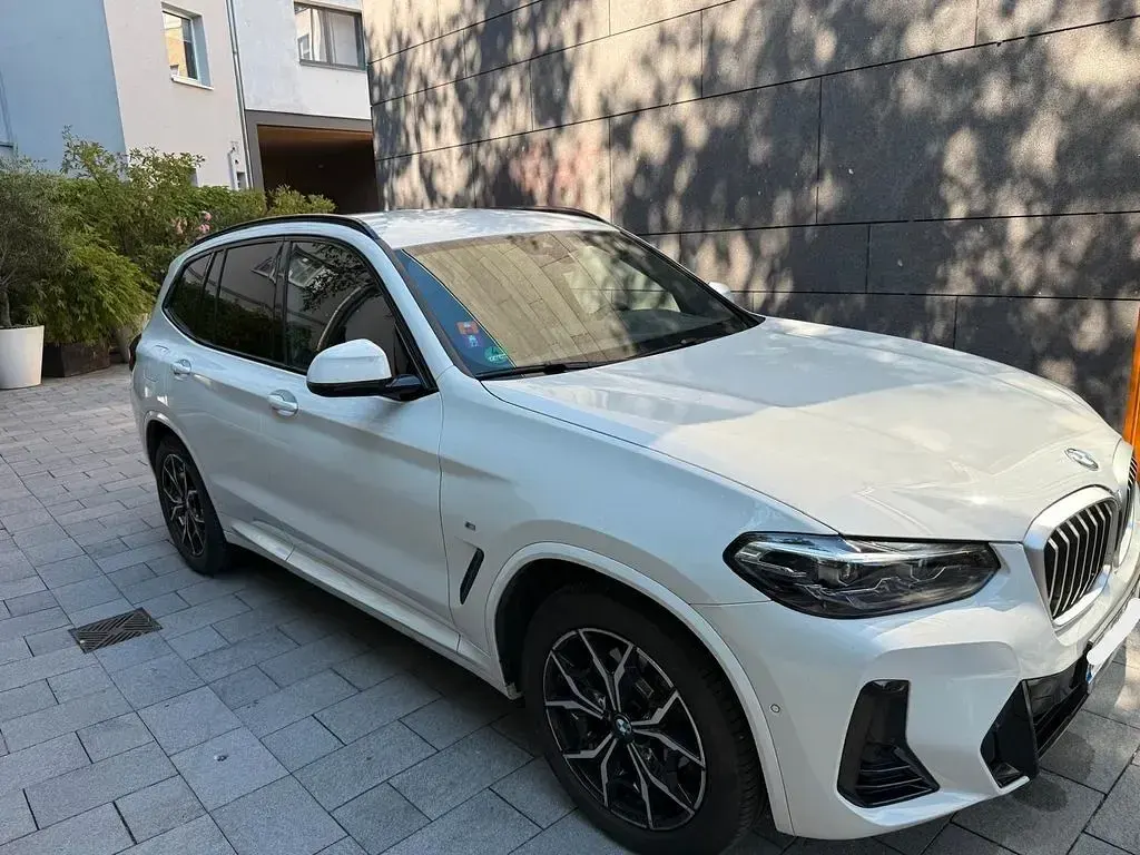 Gebraucht BMW X3 M Sport 184 PS (135 kW) 2022 Weiß SUV