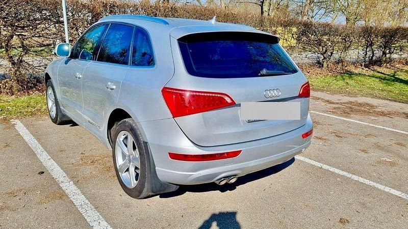 Gebraucht Audi Q5 170 PS (125 kW) 2010 Silber SUV