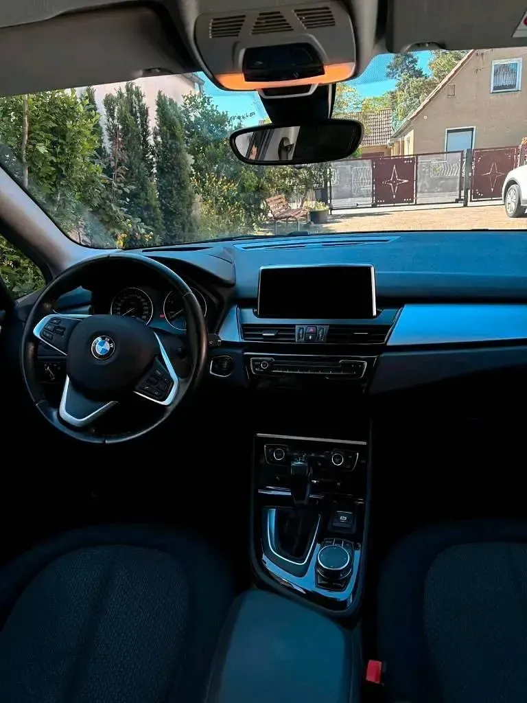 Gebraucht BMW 218 150 PS (110 kW) 2016 Schwarz Kombi
