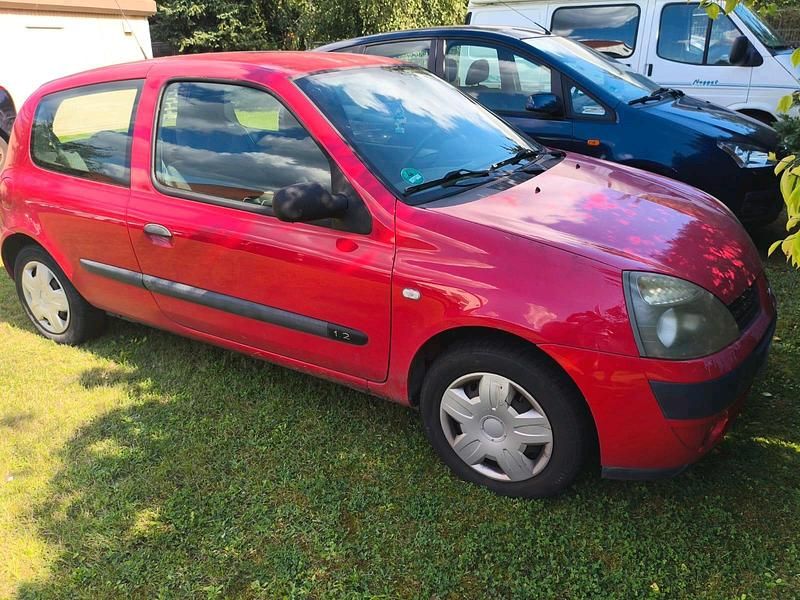 Rot Gebraucht 2005 Renault Clio Coupé | 490 € - Bild 1/4