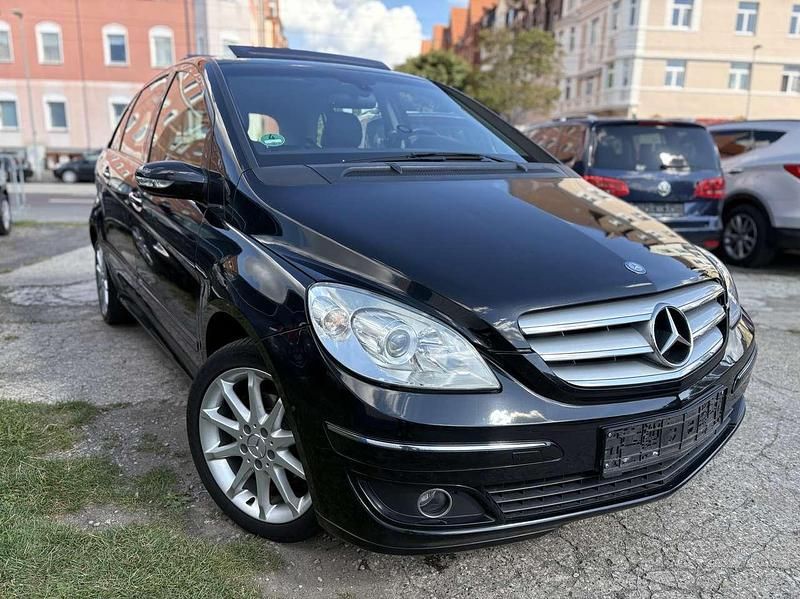 Schwarz Gebraucht 2007 Mercedes B170 Van / Kleinbus | 2.990 € (Fairer Preis) - Bild 1/4