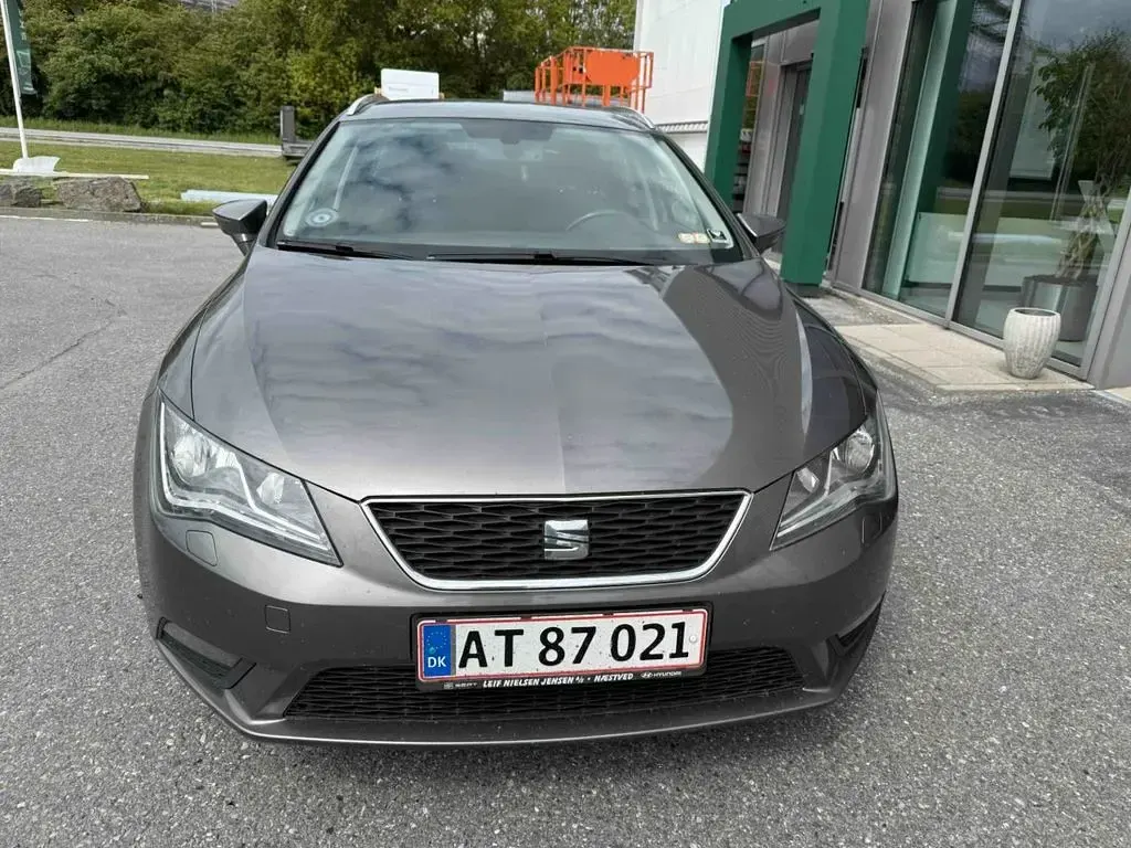 Gebraucht Seat Leon ST Style 150 PS (110 kW) 2014 Grau Kombi