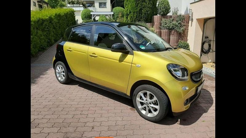 Gelb Gebraucht 2015 Smart ForFour Kleinwagen | 9.400 € (Guter Preis) - Bild 1/4