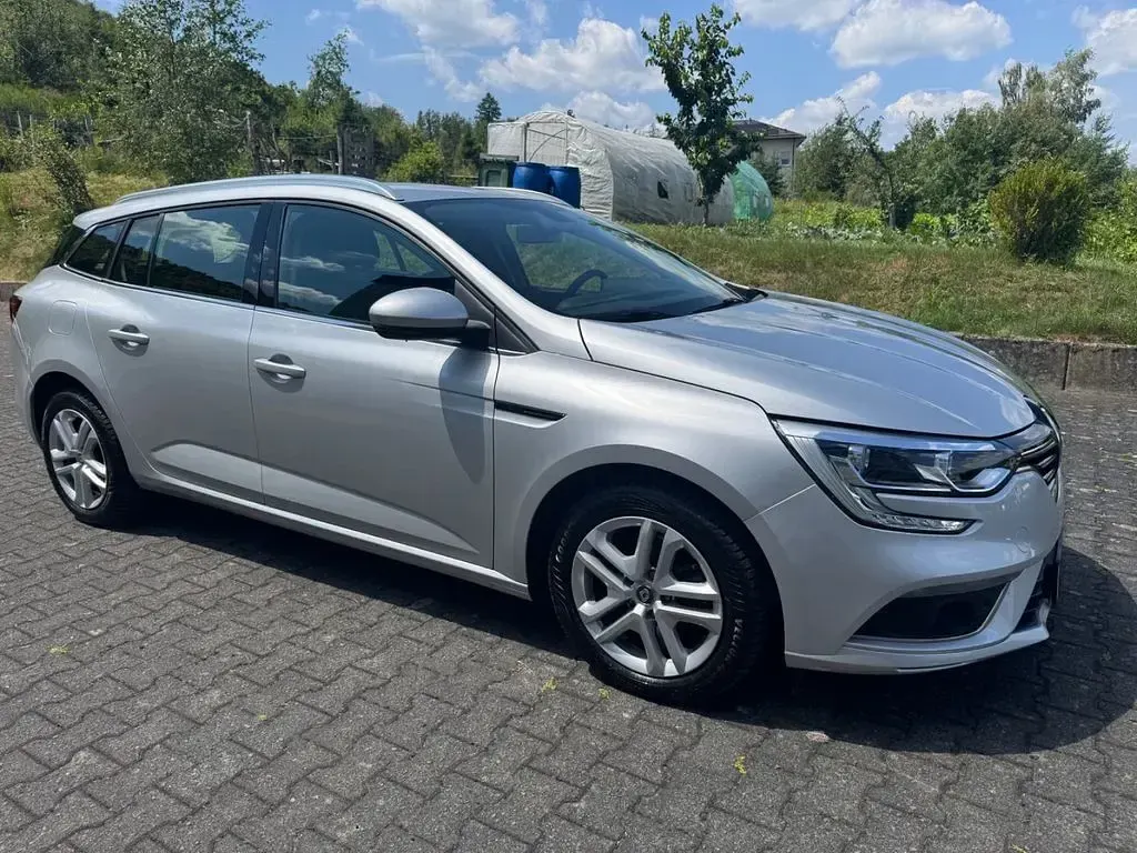 Gebraucht Renault Mégane II Business 116 PS (85 kW) 2021 Grau Limousine