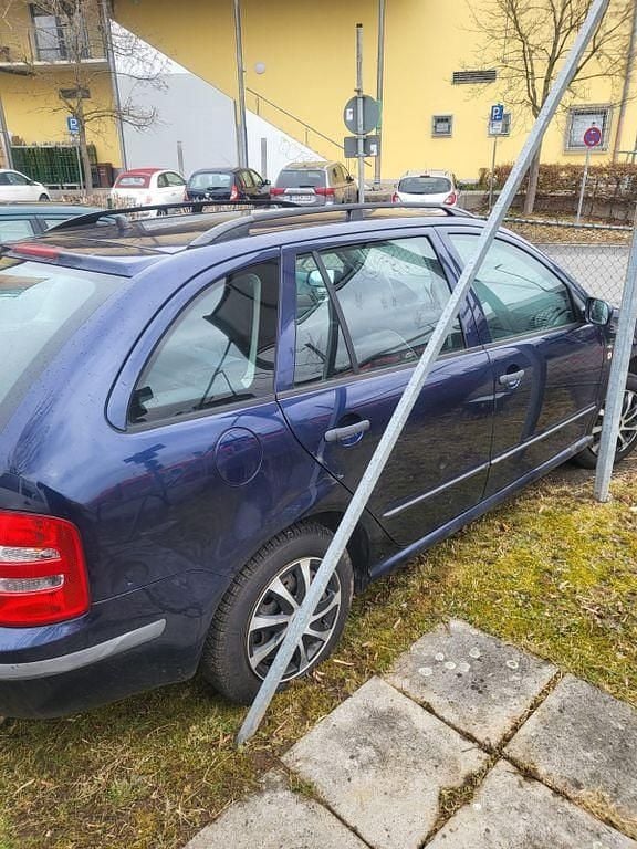 Gebraucht 2002 Skoda Fabia Kleinwagen | 650 € (Guter Preis) - Bild 1/4