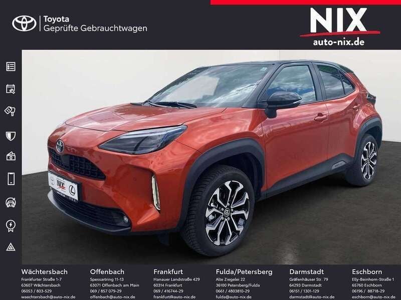 Infernoorange metal Gebraucht 2023 Toyota Yaris Cross Edition SUV | 26.890 € (Fairer Preis) - Bild 1/4