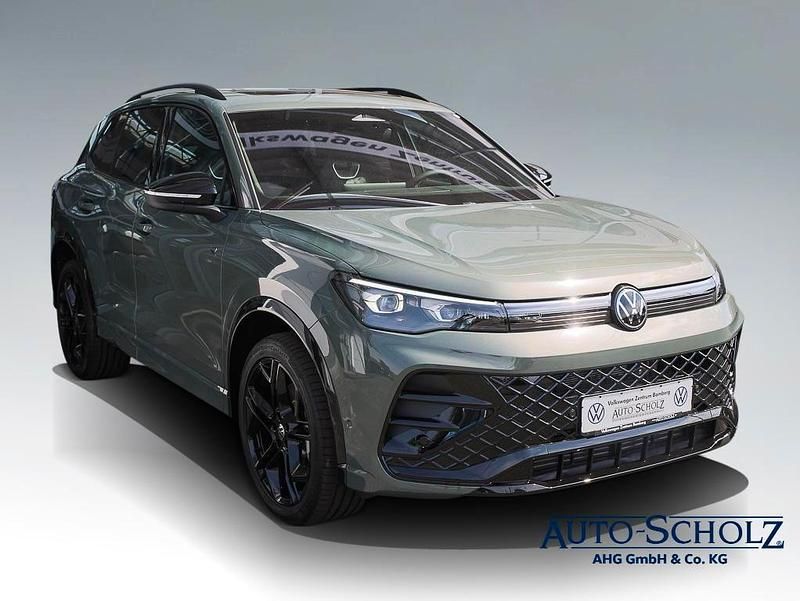Gebraucht VW Tiguan R-line 193 PS (141 kW) 2024 Othercolor SUV