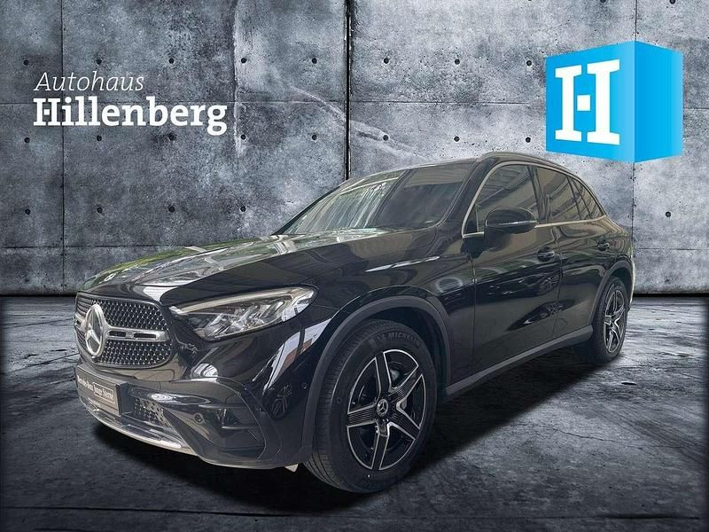 Schwarz Gebraucht 2024 Mercedes GLC200 Advanced SUV | 51.950 € (Etwas zu teuer) - Bild 1/4