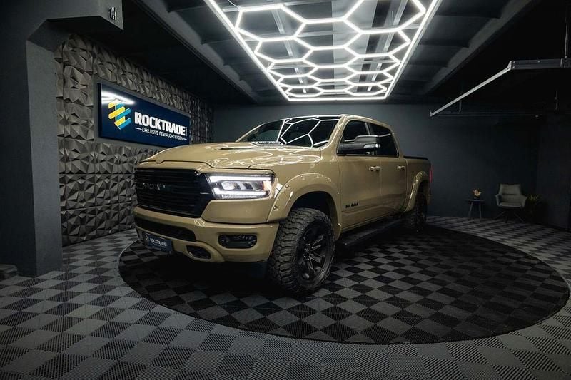 Grün Gebraucht 2023 Dodge Ram Abholung | 51.990 € (Guter Preis) - Bild 1/4