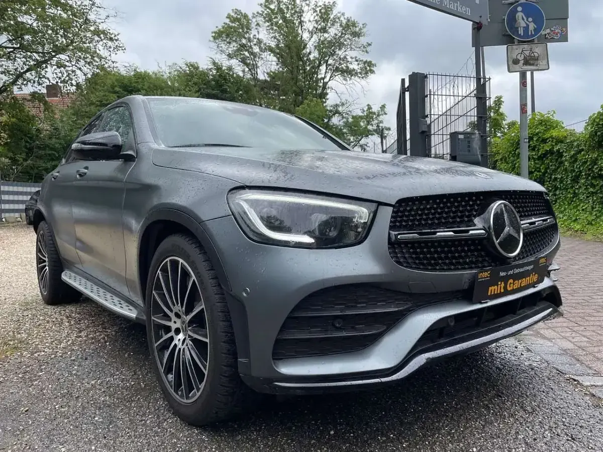 Gebraucht Mercedes GLC300 AMG 258 PS (189 kW) 2019 Grau SUV