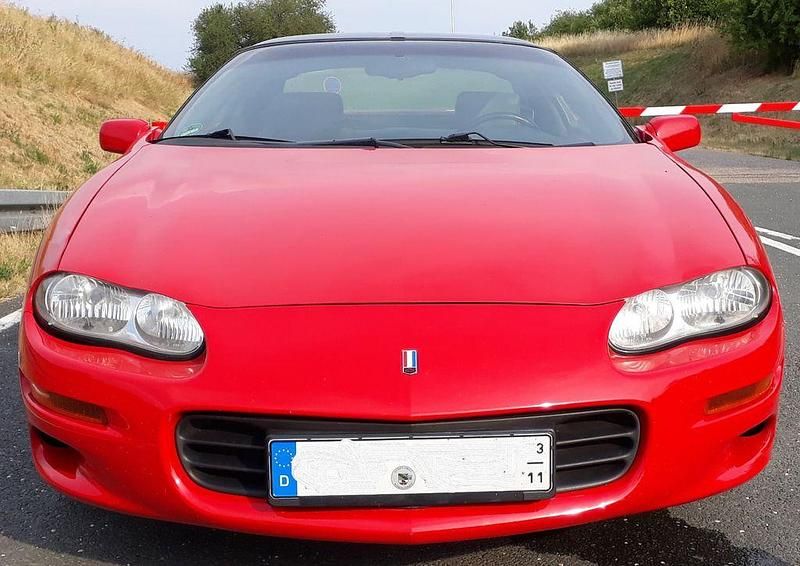 Gebraucht Chevrolet Camaro 288 PS (211 kW) 2001 Rot Coupé