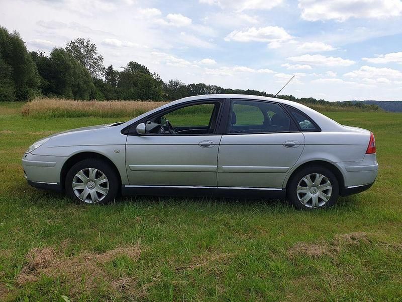 Silber Gebraucht 2007 Citroën C5 Tendance Limousine | 1.990 € (Etwas zu teuer) - Bild 1/4