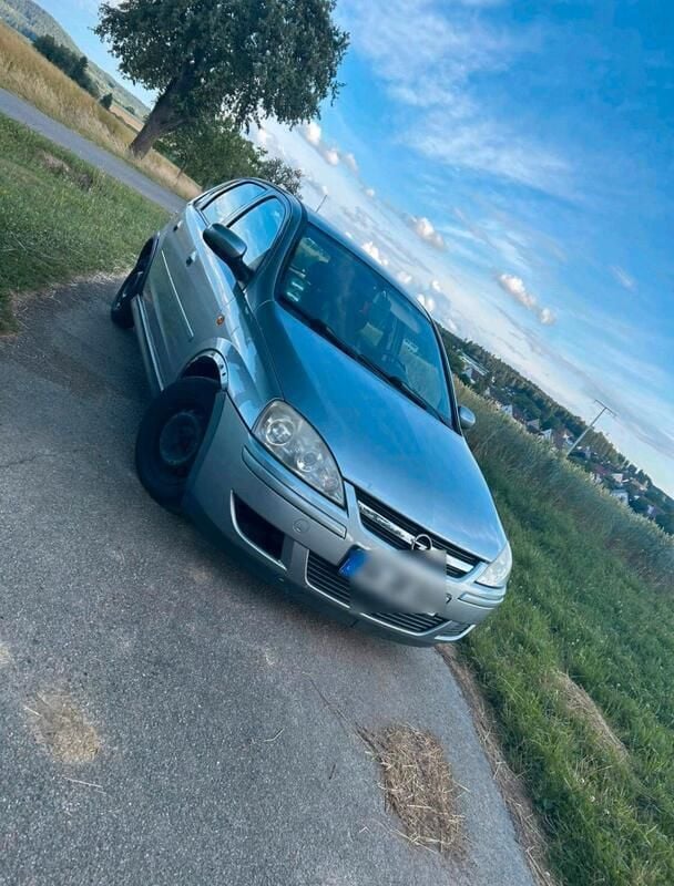 Blau Gebraucht 2005 Opel Corsa Kleinwagen | 450 € (Superpreis) - Bild 1/1