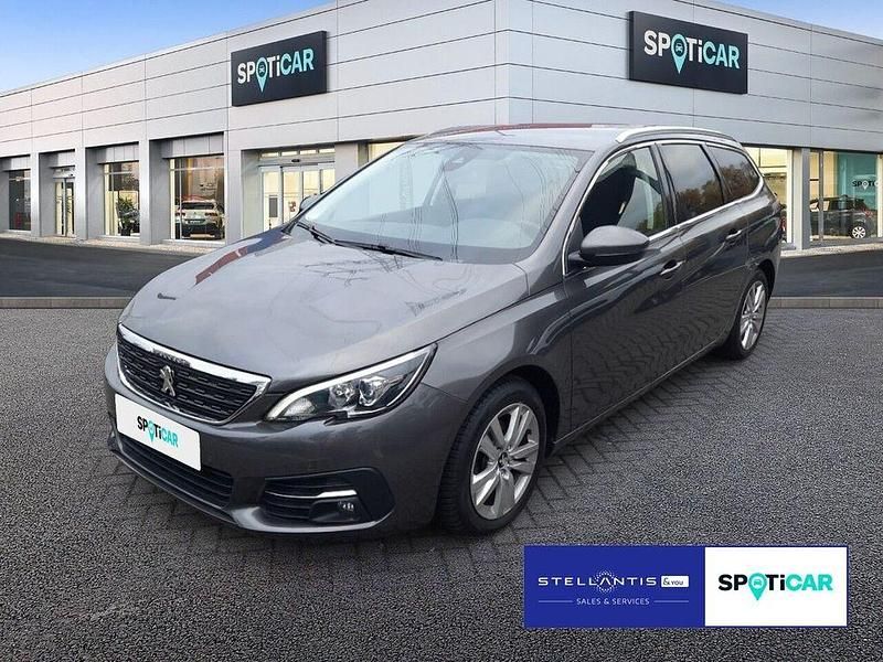 Grau Gebraucht 2021 Peugeot 308 Allure Kombi | 16.980 € (Guter Preis) - Bild 1/4
