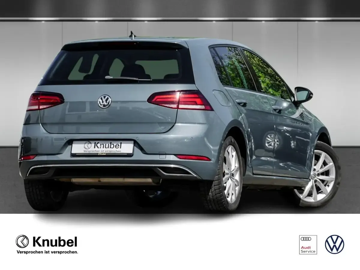 Gebraucht VW Golf VII IQ Drive 150 PS (110 kW) 2019 Blau Limousine
