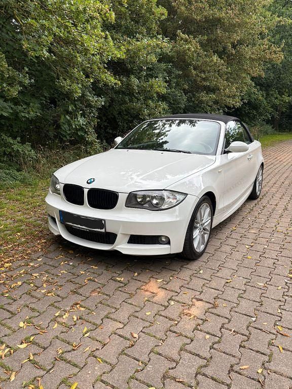 Weiß Gebraucht 2008 BMW 118 Cabriolet M Sport Cabrio | 7.500 € (Fairer Preis) - Bild 1/4