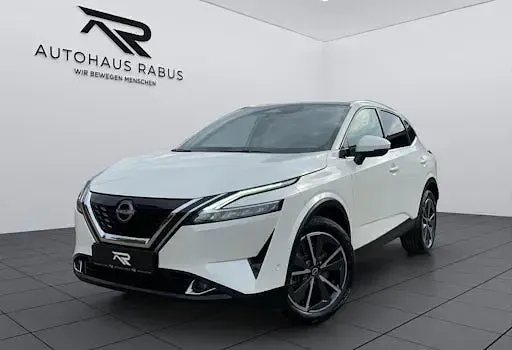 Gebraucht Nissan Qashqai Tekna 190 PS (139 kW) 2023 Weiß SUV