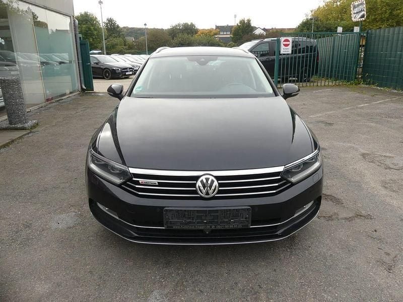 Gebraucht VW Passat Highline 239 PS (175 kW) 2017 Schwarz Kombi
