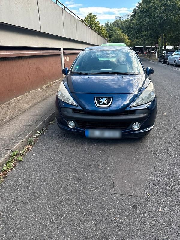 Blau Gebraucht 2007 Peugeot 207 Kleinwagen | 900 € (Superpreis) - Bild 1/4