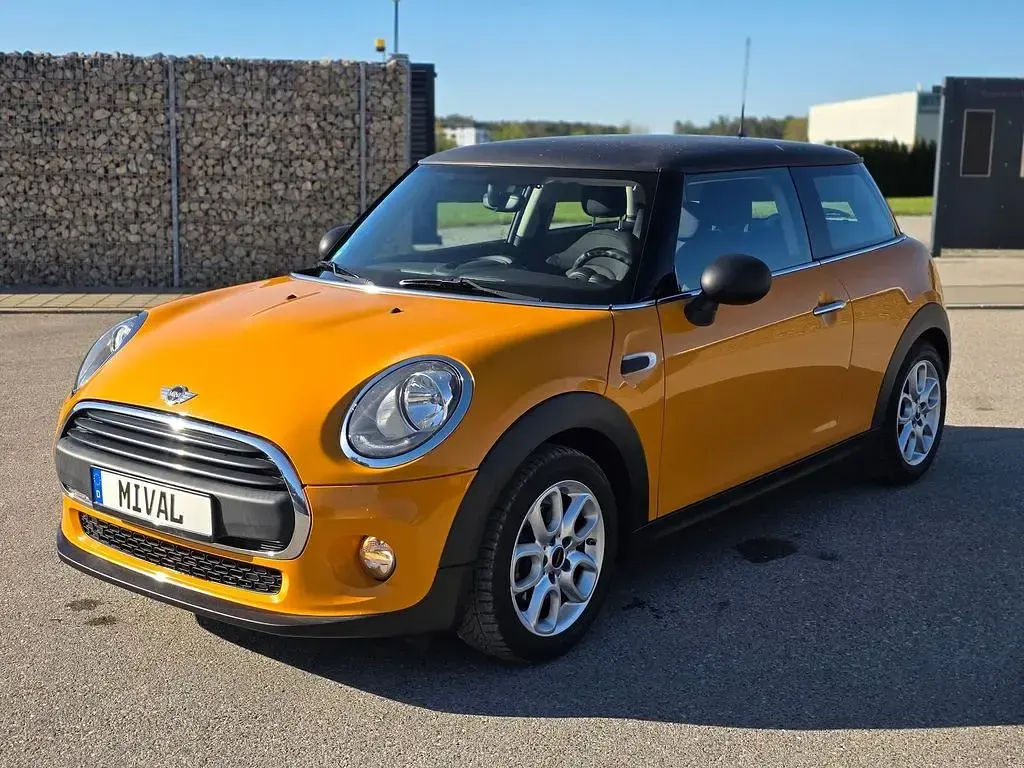 Second-hand Mini ONE 75 CP (55 kW) 2016 Portocaliu Hatchback