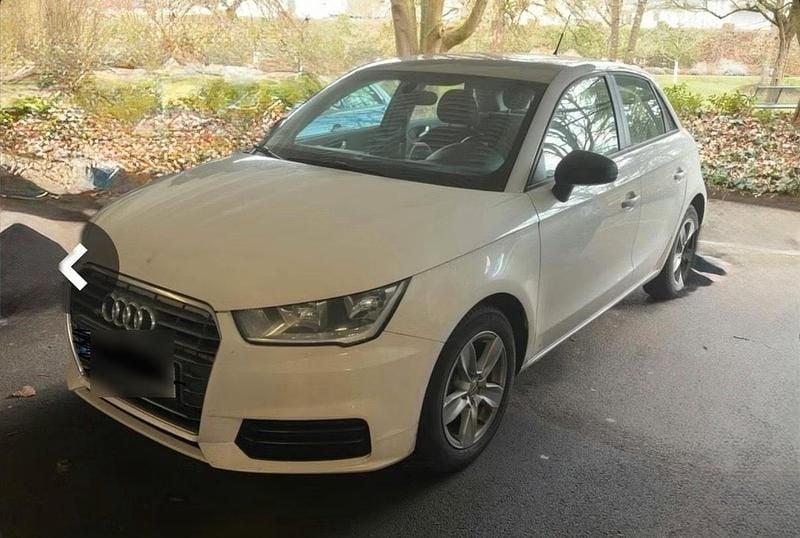 Weiß Gebraucht 2017 Audi A1 Sportback Kleinwagen | 7.700 € (Superpreis) - Bild 1/4