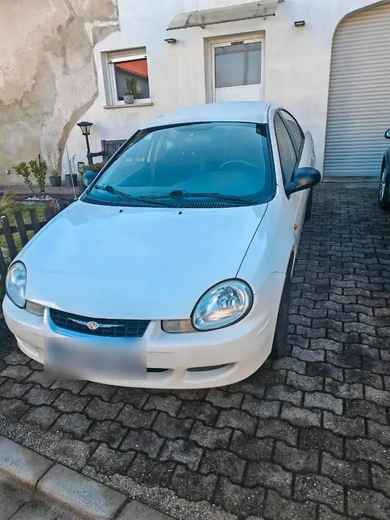 Gebraucht Chrysler Neon 136 PS (100 kW) 2000 Schwarz Limousine