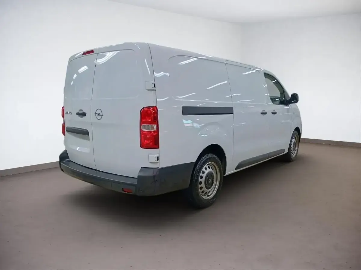 Usata Opel Vivaro 177 CV (130 kW) 2025 Bianco Monovolume