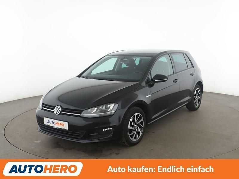 Schwarz Gebraucht 2014 VW Golf VII Cup Limousine | 14.400 € (Etwas zu teuer) - Bild 1/3
