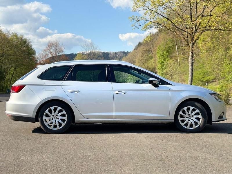 Usata Seat Leon ST 110 CV (80 kW) 2016 Grigio Station wagon