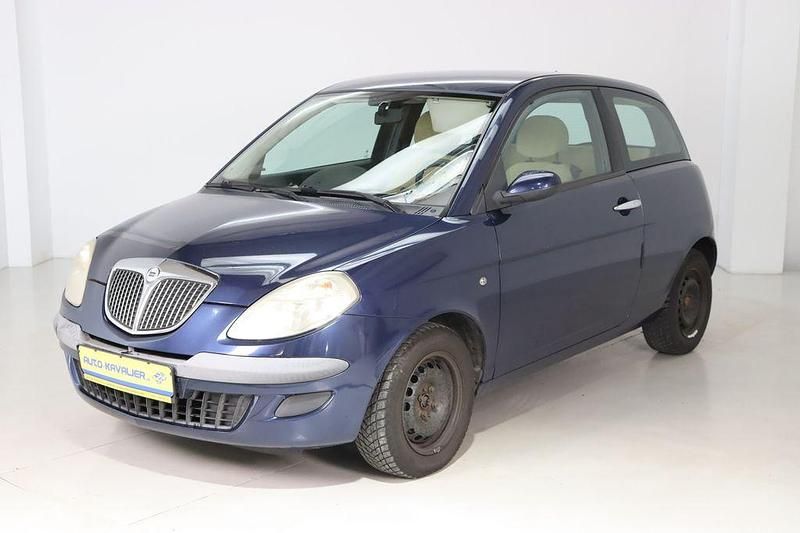 Blau Gebraucht 2005 Lancia Ypsilon Kleinwagen | 550 € (Fairer Preis) - Bild 1/4