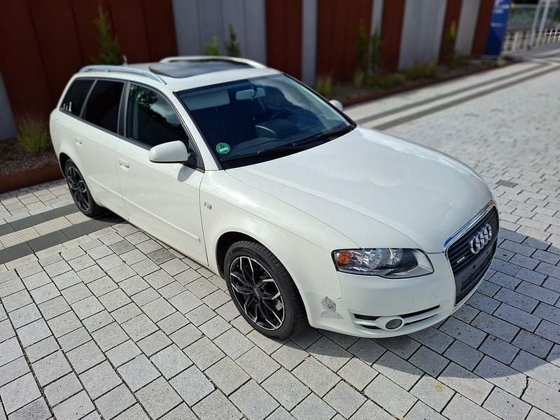 Weiß Gebraucht 2006 Audi A4 Exclusive Kombi | 3.899 € (Guter Preis) - Bild 1/4