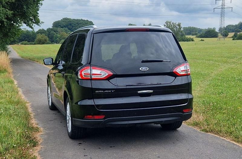 Gebraucht Ford Galaxy Titanium 190 PS (139 kW) 2019 Schwarz Van / Kleinbus