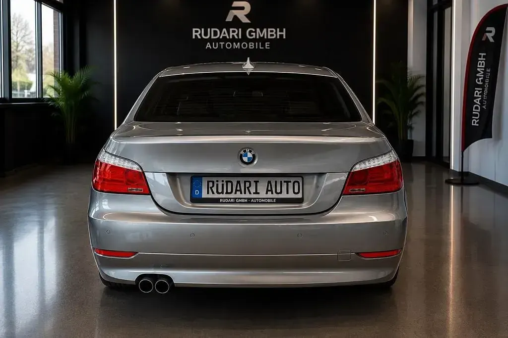 Gebraucht BMW 523 Performance 190 PS (139 kW) 2009 Spacegrau Limousine