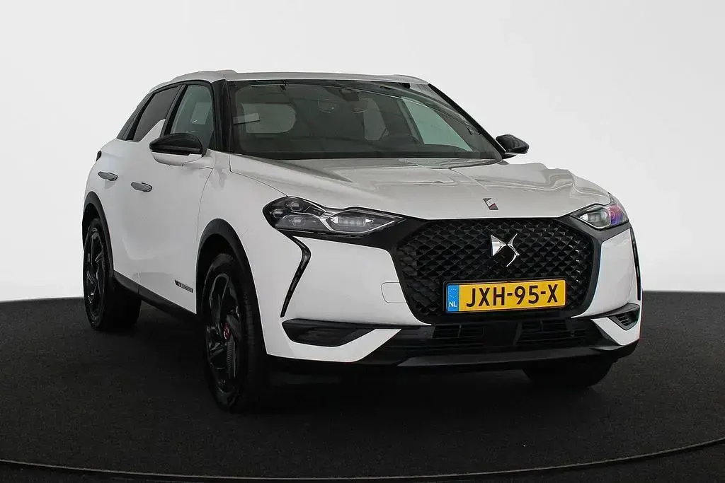 Gebraucht DS Automobiles DS3 Crossback E-Tense Performance Line Plus 100 kW (136 PS) 2022 Weiß SUV
