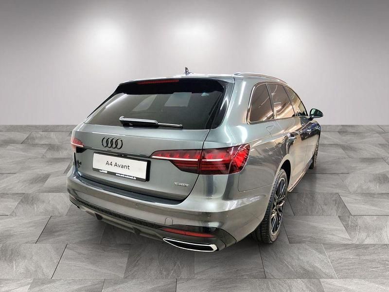 Gebraucht Audi A4 S-Line 204 PS (150 kW) 2024 Daytonagrau perleffekt Kombi