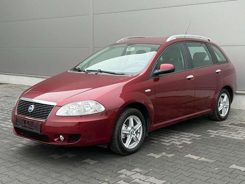 Gebraucht Fiat Croma Dynamic 140 PS (102 kW) 2006 Rosso esuberante Kombi
