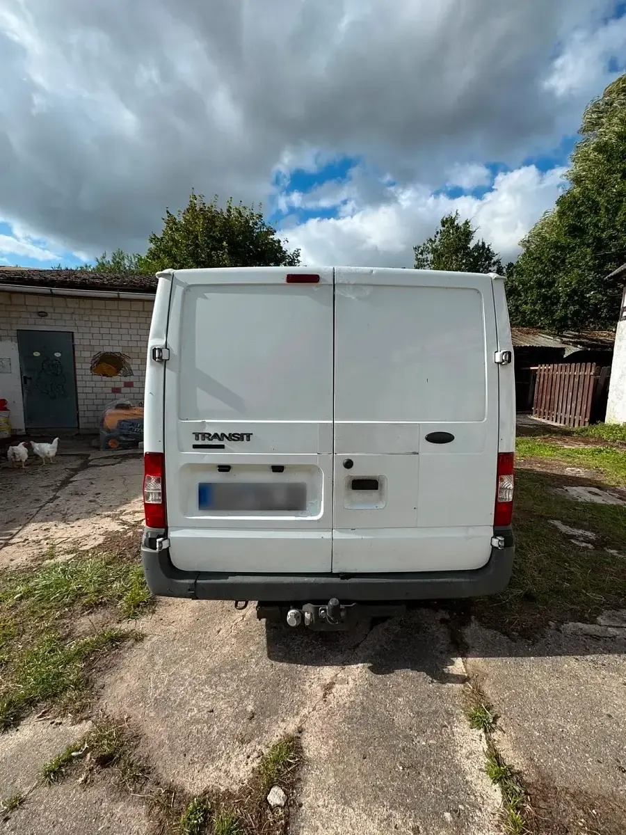 Gebraucht Ford Transit 85 PS (62 kW) 2009 Weiß Van