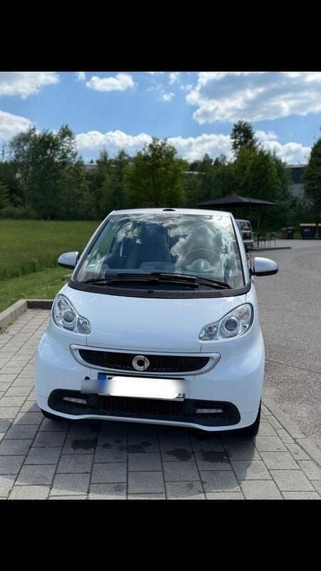 Weiß Gebraucht 2014 Smart ForTwo Coupé Passion Cabrio | 8.700 € (Teuer) - Bild 1/4