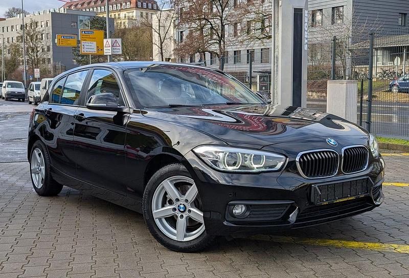 Gebraucht BMW 118 Advantage 136 PS (100 kW) 2016 Schwarz Kleinwagen