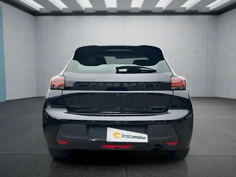 Gebraucht Peugeot 208 110 PS (80 kW) 2025 Schwarz Kleinwagen