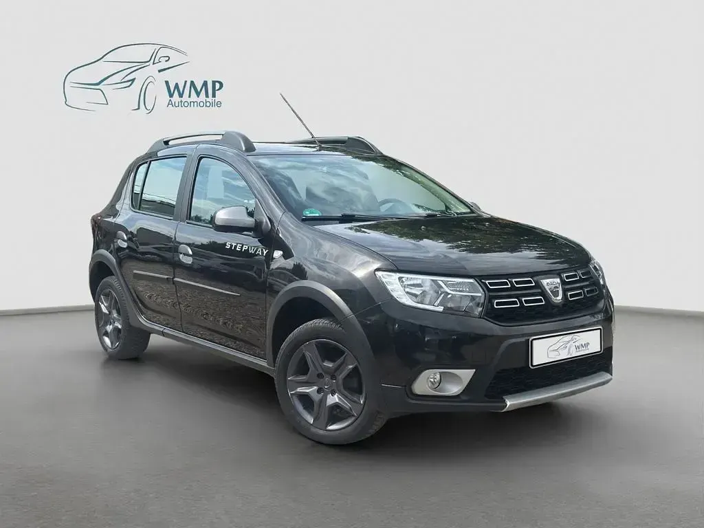 Gebraucht Dacia Sandero Stepway 90 PS (66 kW) 2017 Schwarz SUV
