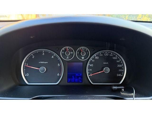 Gebraucht Hyundai i30 Edition 90 PS (66 kW) 2012 Silber Kombi