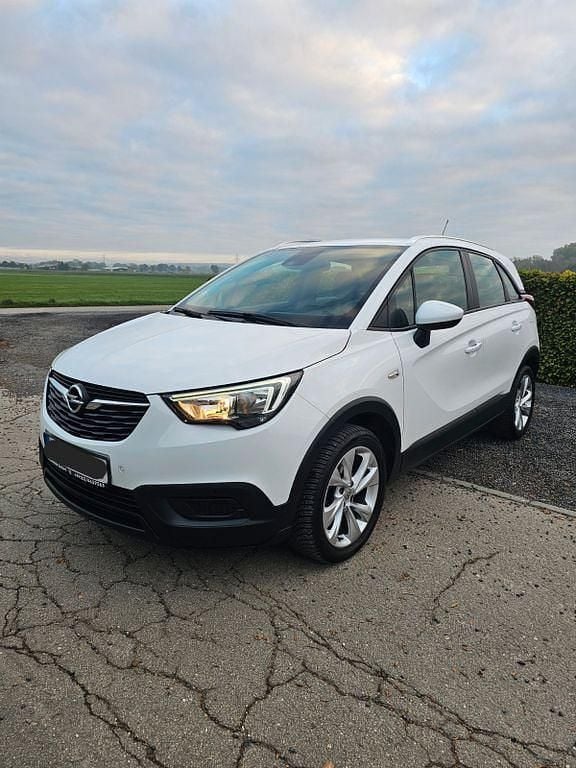Weiß Gebraucht 2020 Opel Crossland Innovation SUV | 13.999 € (Guter Preis) - Bild 1/4