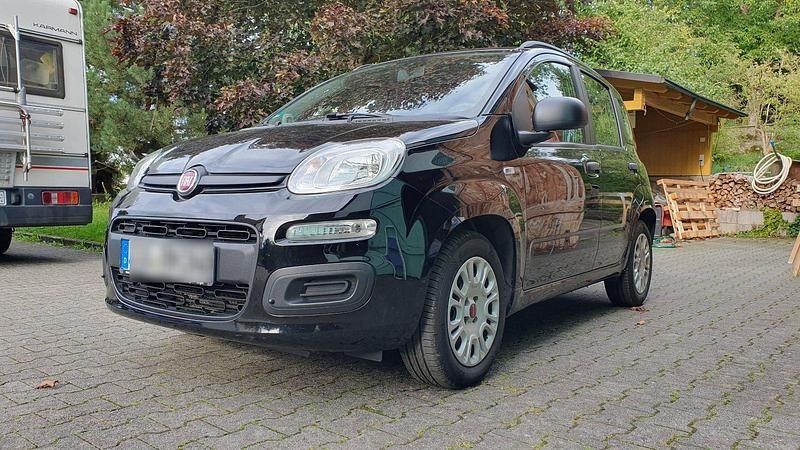 Schwarz Gebraucht 2014 Fiat Panda Kleinwagen | 5.250 € (Fairer Preis) - Bild 1/4