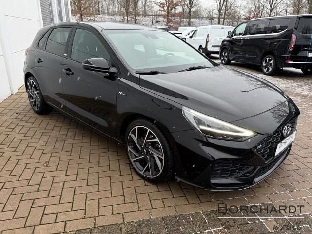 Gebraucht Hyundai i30 N Line 160 PS (117 kW) 2021 Phantom black / mic (schwarz)