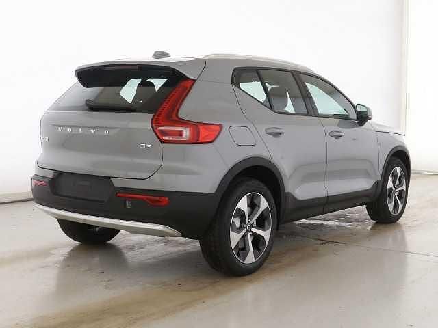 Gebraucht Volvo XC40 120 PS (88 kW) 2024 SUV